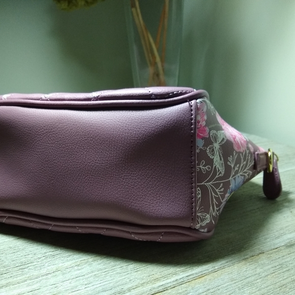 Betsey Johnson purse - Picture 7 of 9